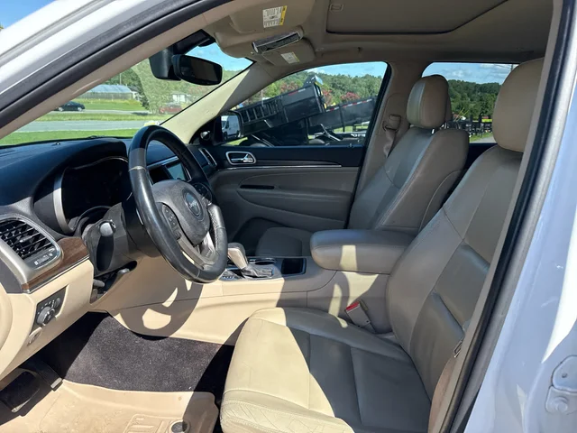 SEMINUEVOS JEEP Grand Cherokee at Matthews in Liberty Buick GMC