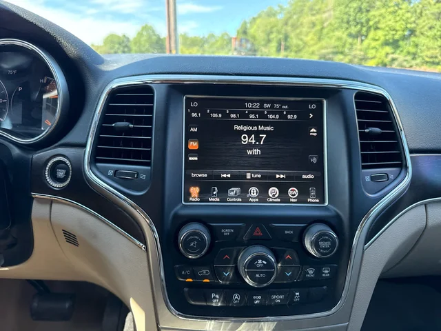 SEMINUEVOS JEEP Grand Cherokee at Matthews in Liberty Buick GMC