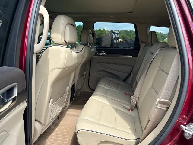 SEMINUEVOS JEEP Grand Cherokee at Mt Airy in Mount Airy Toyota