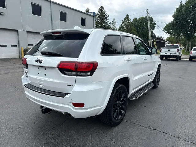 SEMINUEVOS JEEP Grand Cherokee a Estados en autogozo