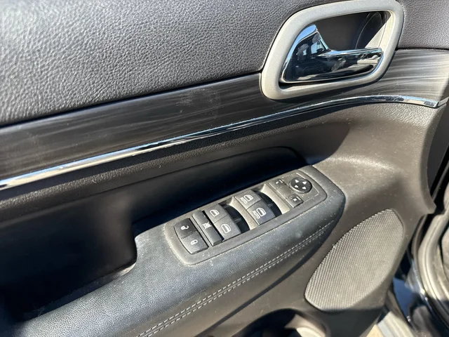 SEMINUEVOS JEEP Grand Cherokee at Matthews in Liberty Buick GMC