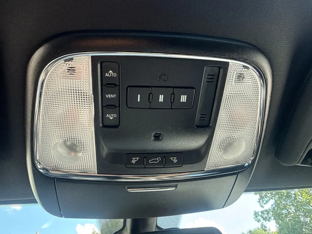 SEMINUEVOS JEEP Grand Cherokee a Estados en autogozo