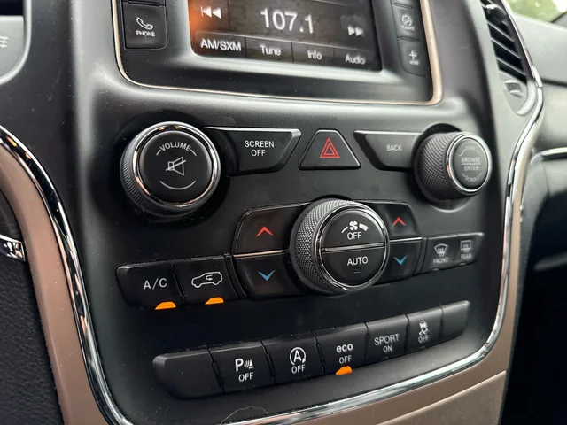 SEMINUEVOS JEEP Grand Cherokee at Matthews in Liberty Buick GMC