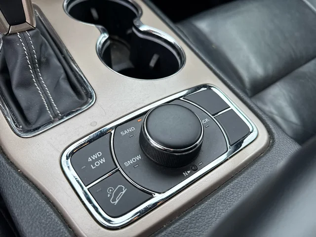 SEMINUEVOS JEEP Grand Cherokee at Matthews in Liberty Buick GMC