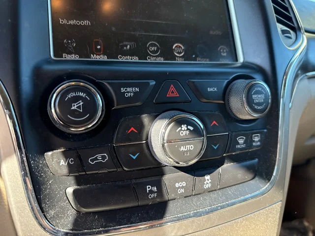 SEMINUEVOS JEEP Grand Cherokee at Matthews in Liberty Buick GMC