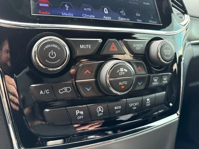 SEMINUEVOS JEEP Grand Cherokee at Matthews in Liberty Buick GMC