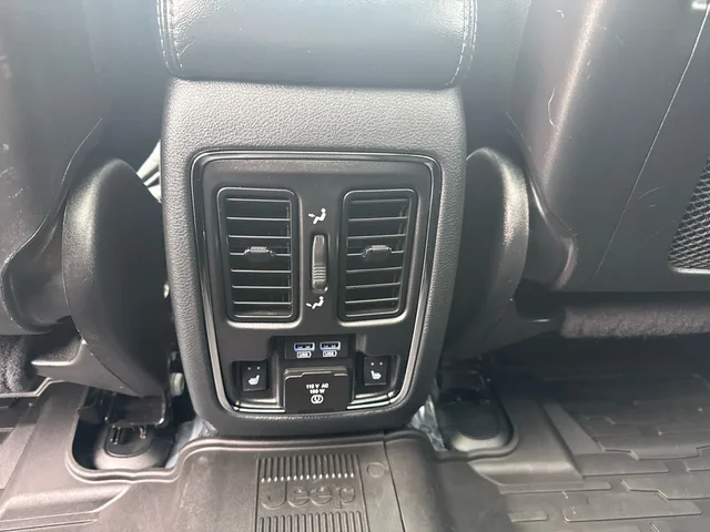 SEMINUEVOS JEEP Grand Cherokee a Estados en autogozo