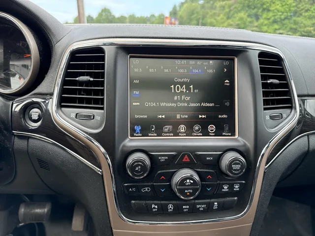 SEMINUEVOS JEEP Grand Cherokee at Matthews in Liberty Buick GMC