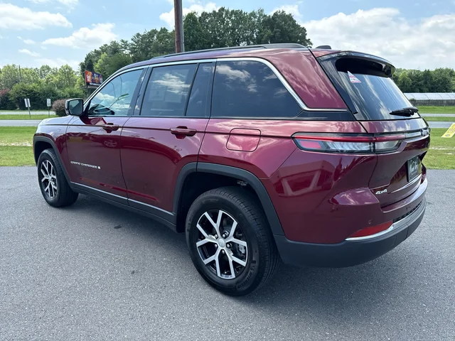 SEMINUEVOS JEEP Grand Cherokee at Matthews in Liberty Buick GMC