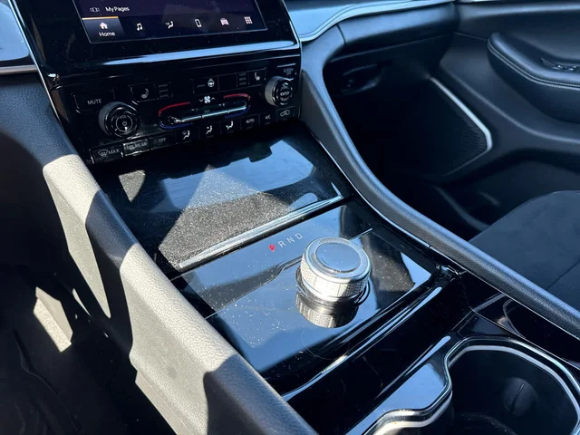 SEMINUEVOS JEEP Grand Cherokee L at Matthews in Liberty Buick GMC