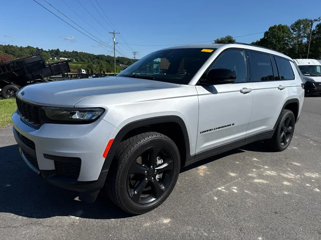 SEMINUEVOS JEEP Grand Cherokee L at Matthews in Liberty Buick GMC