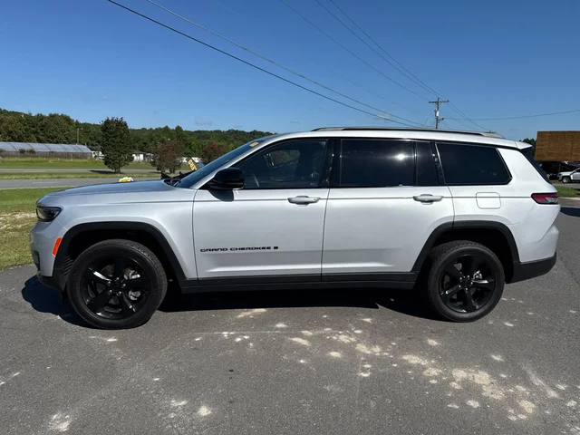 SEMINUEVOS JEEP Grand Cherokee L at Matthews in Liberty Buick GMC