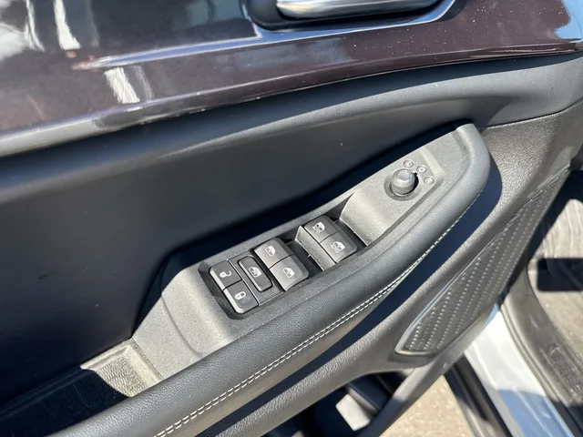 SEMINUEVOS JEEP Grand Cherokee L at Matthews in Liberty Buick GMC