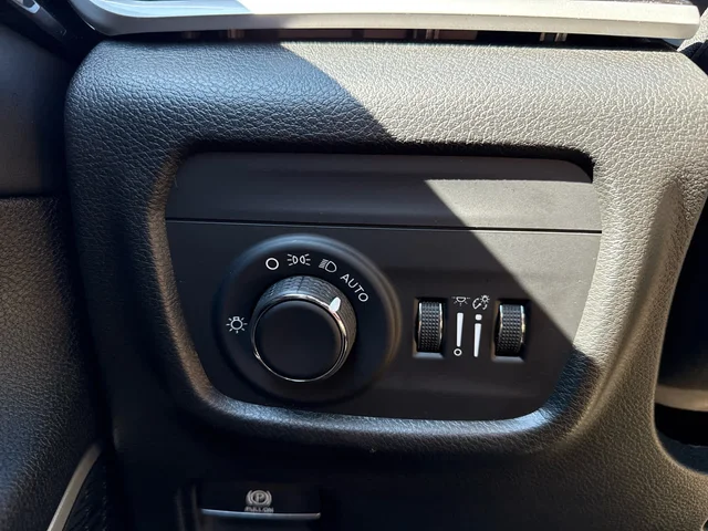 SEMINUEVOS JEEP Grand Cherokee L at Matthews in Liberty Buick GMC