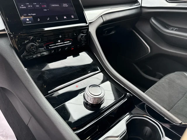 SEMINUEVOS JEEP Grand Cherokee L at Matthews in Liberty Buick GMC