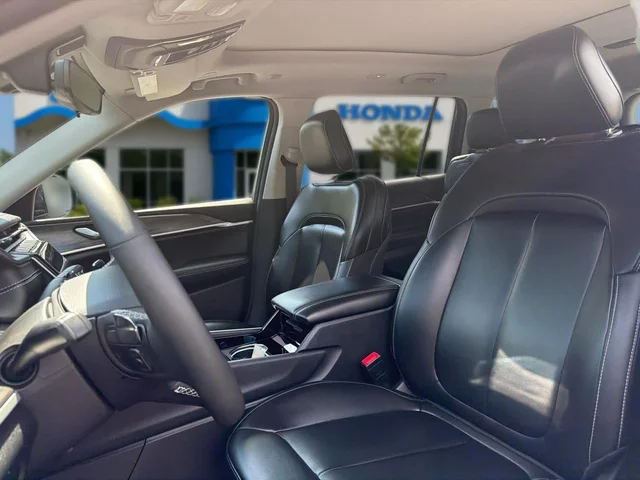 SEMINUEVOS JEEP Grand Cherokee L a Estados en autogozo