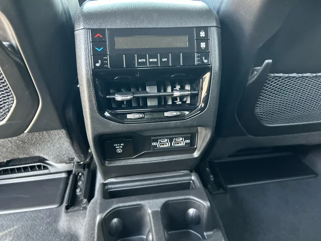 SEMINUEVOS JEEP Grand Cherokee L a Estados en autogozo