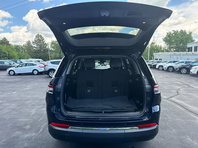 SEMINUEVOS JEEP Grand Cherokee L a Estados en autogozo