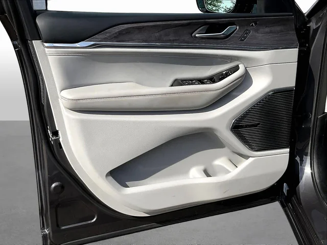 SEMINUEVOS JEEP Grand Cherokee 4xe a Estados en autogozo