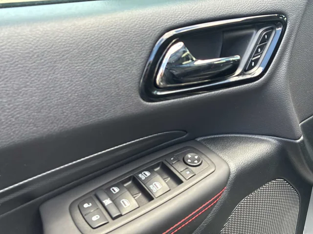 SEMINUEVOS DODGE Durango a Estados en autogozo