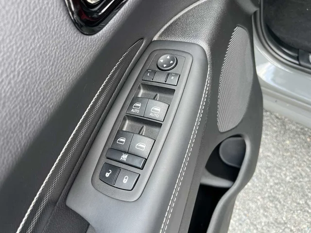SEMINUEVOS DODGE Durango at Mt Airy in Mount Airy Toyota