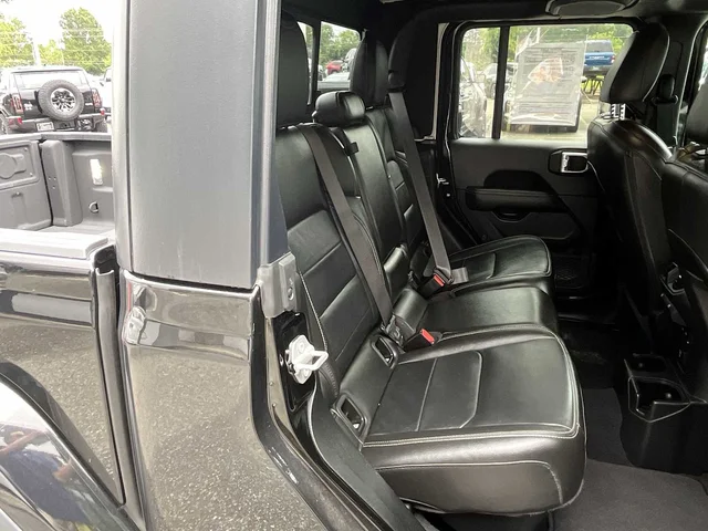 SEMINUEVOS JEEP Gladiator at Mt Airy in Mount Airy Toyota