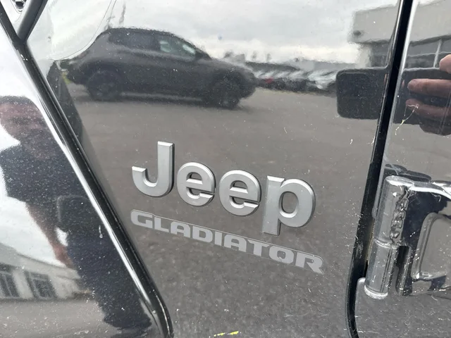 SEMINUEVOS JEEP Gladiator at Matthews in Liberty Buick GMC