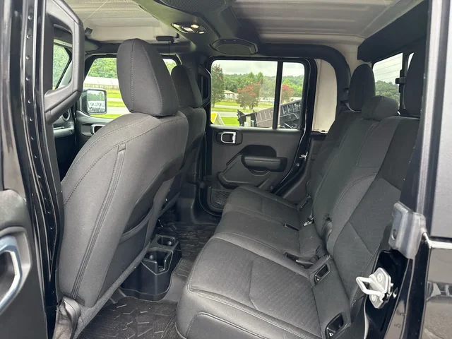 SEMINUEVOS JEEP Gladiator at Matthews in Liberty Buick GMC