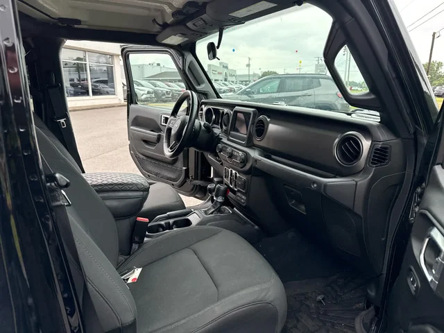 SEMINUEVOS JEEP Gladiator at Matthews in Liberty Buick GMC