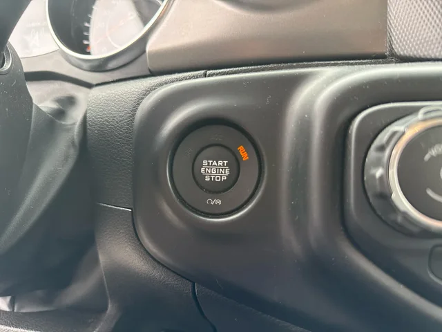 SEMINUEVOS JEEP Gladiator at Matthews in Liberty Buick GMC