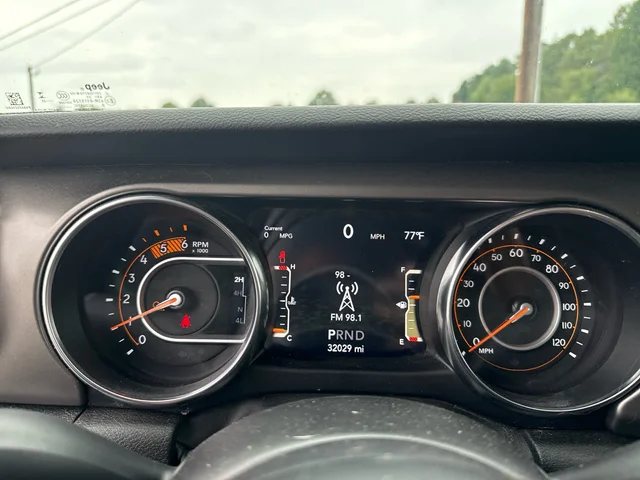 SEMINUEVOS JEEP Gladiator at Matthews in Liberty Buick GMC