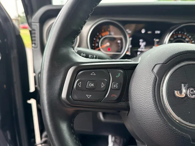 SEMINUEVOS JEEP Gladiator at Matthews in Liberty Buick GMC