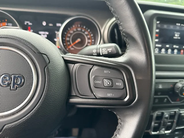 SEMINUEVOS JEEP Gladiator at Matthews in Liberty Buick GMC