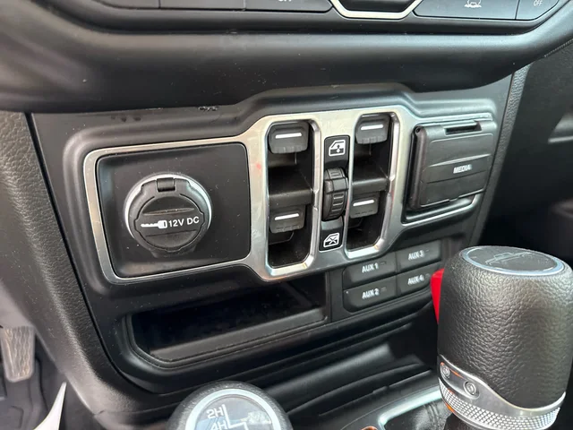 SEMINUEVOS JEEP Gladiator at Matthews in Liberty Buick GMC