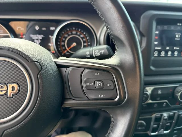 SEMINUEVOS JEEP Gladiator at Matthews in Liberty Buick GMC