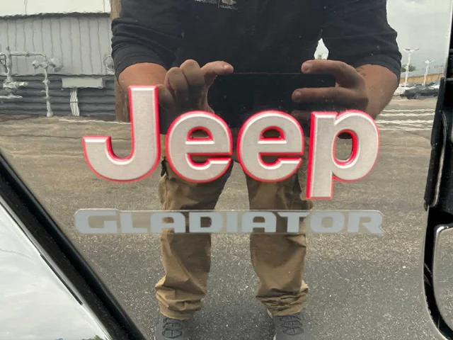 SEMINUEVOS JEEP Gladiator a Estados en autogozo
