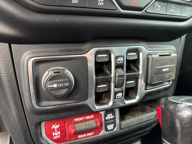 SEMINUEVOS JEEP Gladiator at Matthews in Liberty Buick GMC