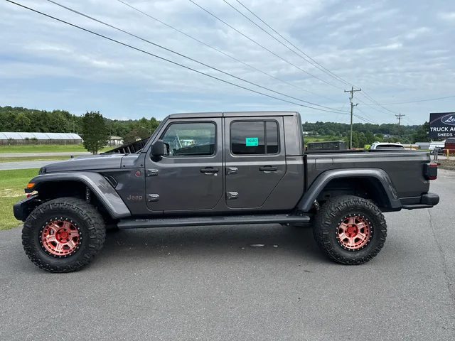 SEMINUEVOS JEEP Gladiator at Matthews in Liberty Buick GMC