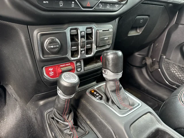 SEMINUEVOS JEEP Gladiator at Matthews in Liberty Buick GMC