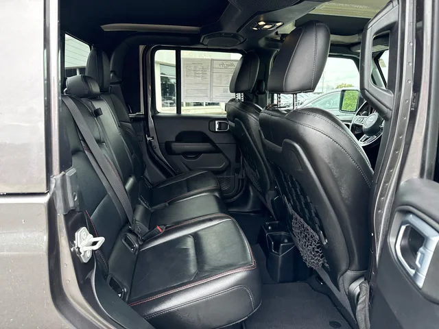 SEMINUEVOS JEEP Gladiator at Mt Airy in Mount Airy Toyota