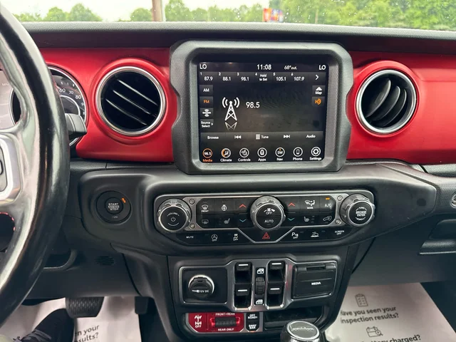 SEMINUEVOS JEEP Gladiator at Mt Airy in Mount Airy Toyota