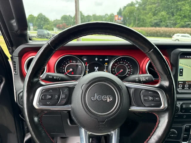 SEMINUEVOS JEEP Gladiator at Mt Airy in Mount Airy Toyota