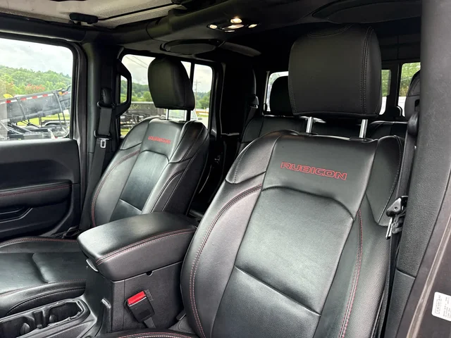 SEMINUEVOS JEEP Gladiator at Mt Airy in Mount Airy Toyota