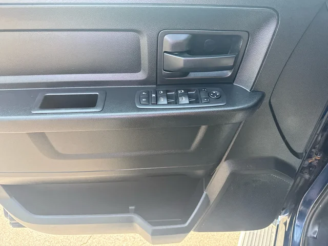 SEMINUEVOS RAM 1500 Classic a Estados en autogozo
