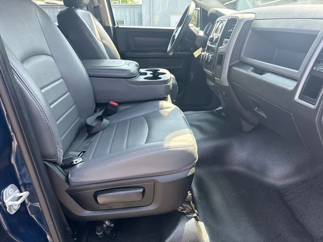 SEMINUEVOS RAM 1500 Classic a Estados en autogozo