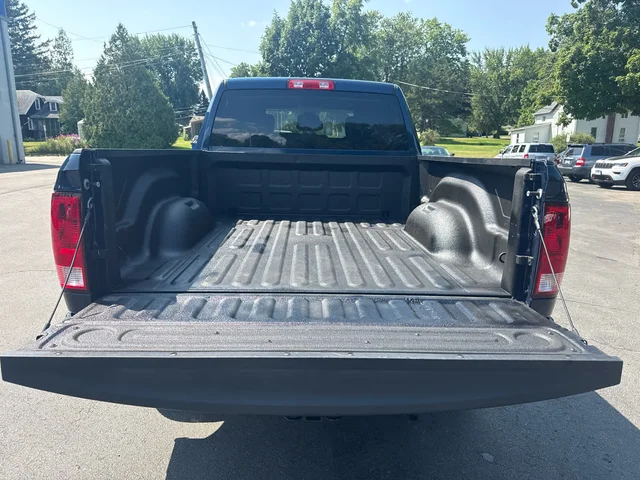 SEMINUEVOS RAM 1500 Classic a Estados en autogozo