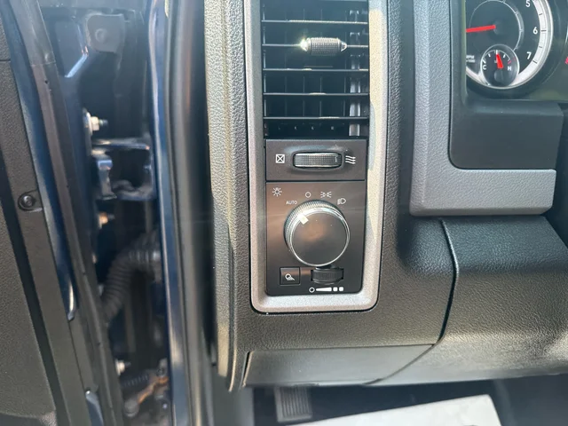 SEMINUEVOS RAM 1500 Classic a Estados en autogozo