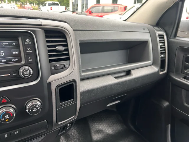 SEMINUEVOS RAM 1500 a Estados en autogozo