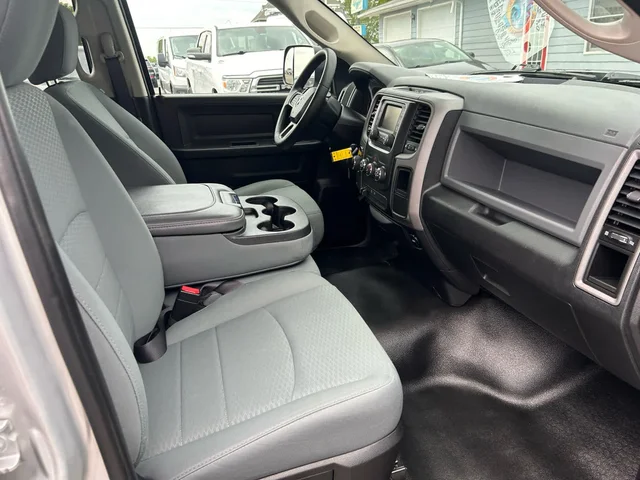 SEMINUEVOS RAM 1500 a Estados en autogozo