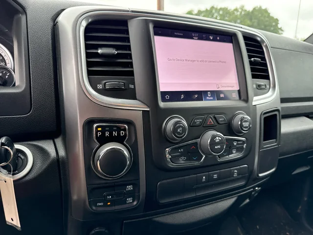 SEMINUEVOS RAM 1500 Classic at Matthews in Liberty Buick GMC